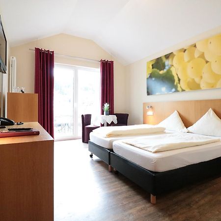 Christiana'S Wein & Art Hotel Бернкастель-Кюс Экстерьер фото
