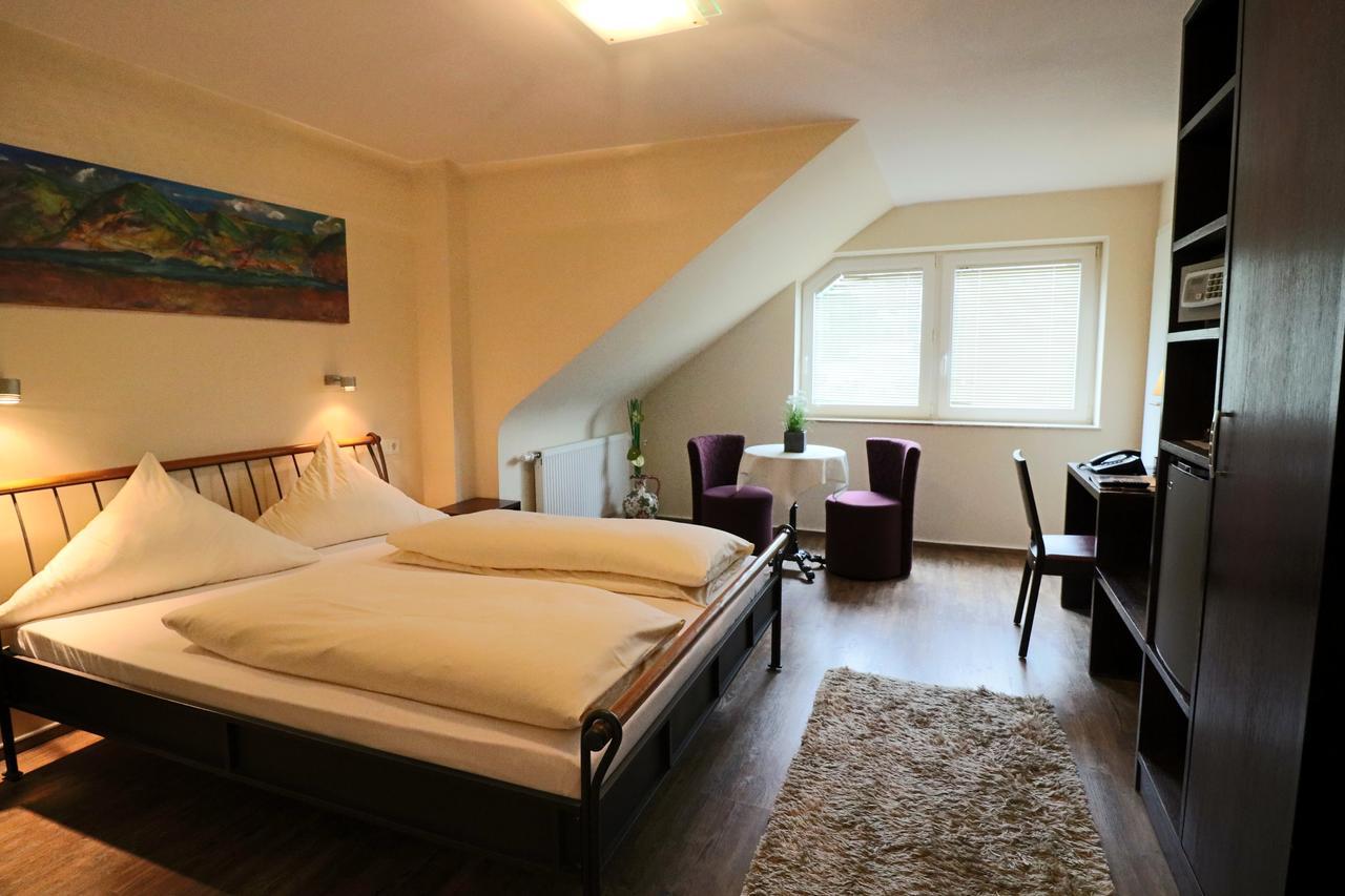 Christiana'S Wein & Art Hotel Бернкастель-Кюс Экстерьер фото