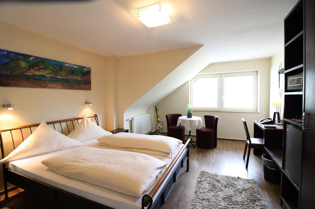 Christiana'S Wein & Art Hotel Бернкастель-Кюс Экстерьер фото